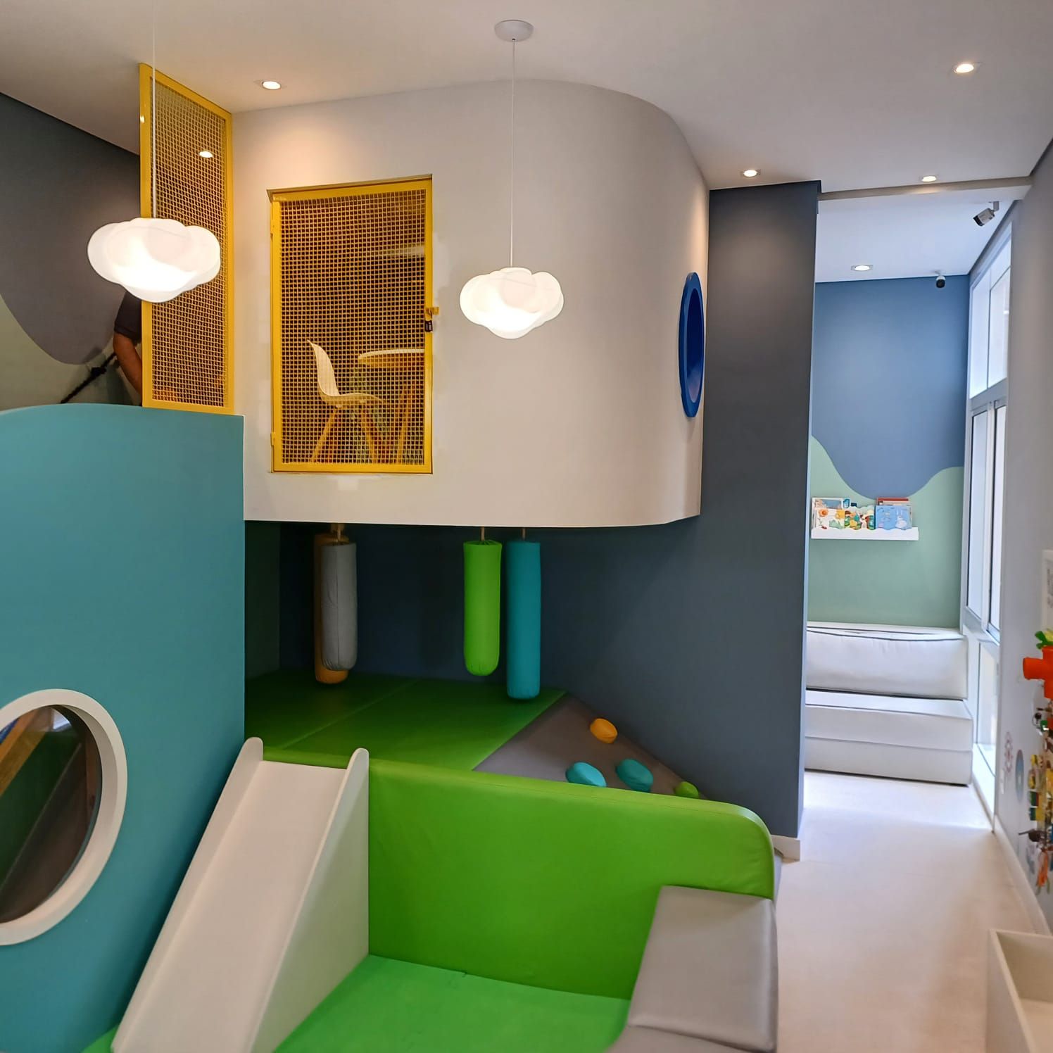 Casinha da brinquedoteca